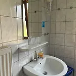 Waldhaus Πανσιόν