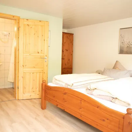 Waldhaus Pensión 3*