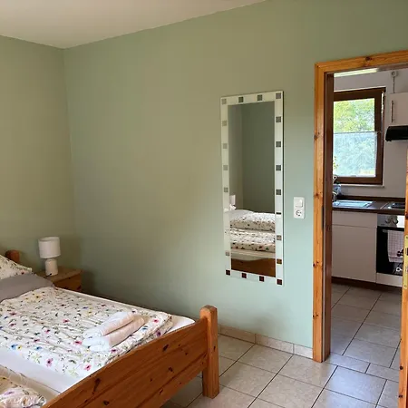 Waldhaus Гостевой дом Ланштайн