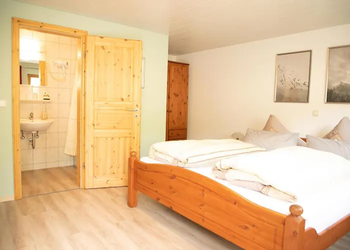 Waldhaus Pensión 3*